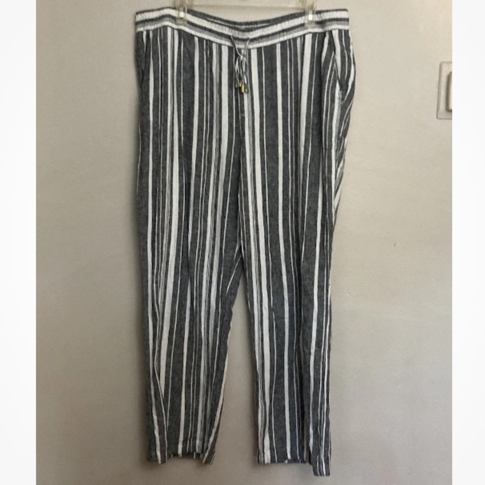 8-2 Ellen Tracy Blue Stripe Pull on Pants Linen blend XL